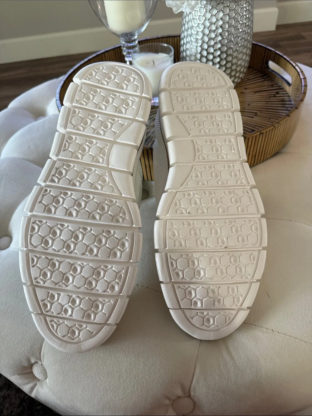 Men's Knit Lightweight Casual Lace-Up Sneakers in White and Tan - NEW size 12.5